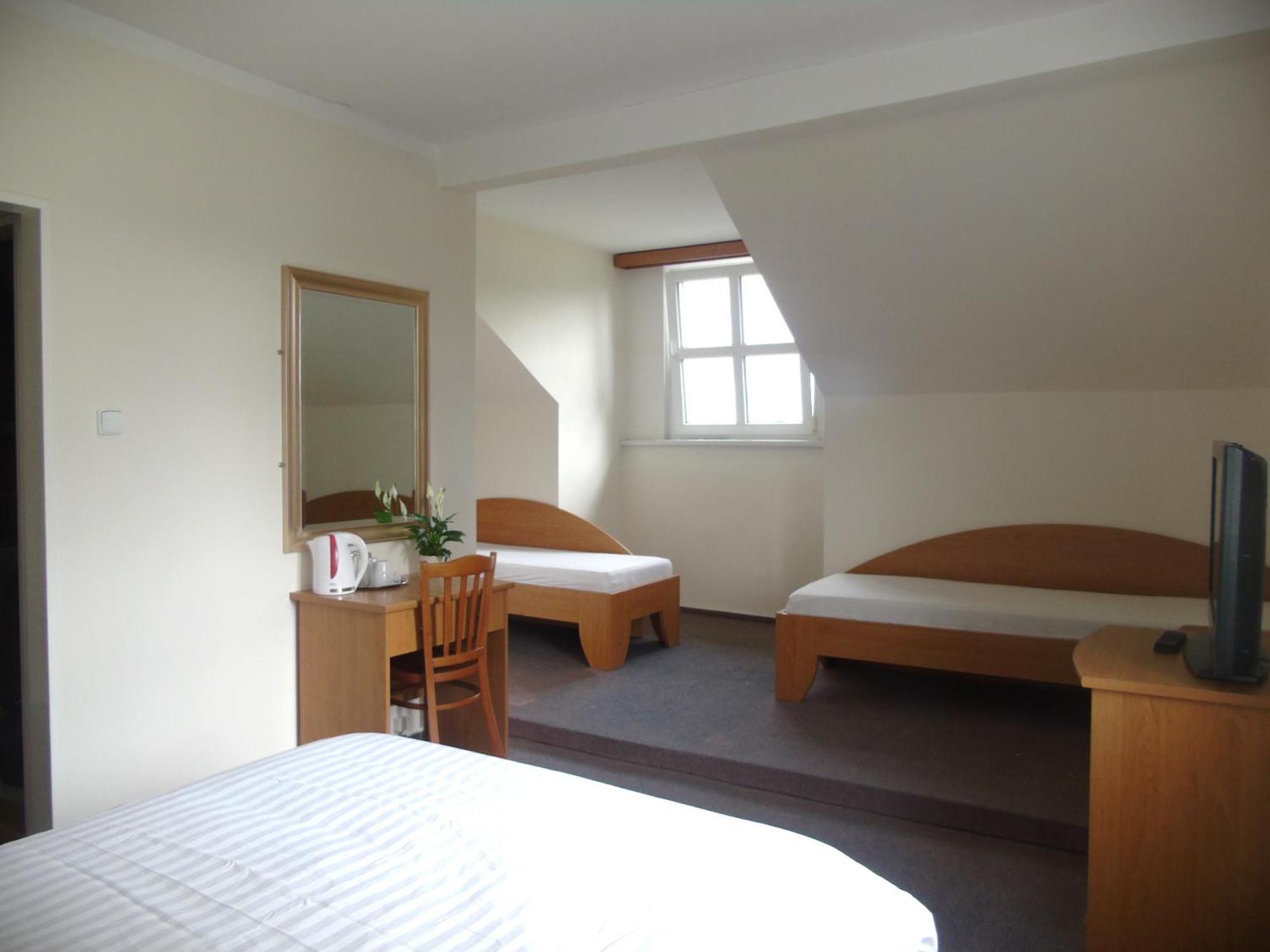 Toris Inn ชีเนตส์ ภายนอก รูปภาพ